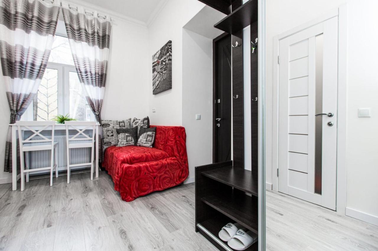 Однокомнатная Форум-Центр Apartment Lviv Ngoại thất bức ảnh