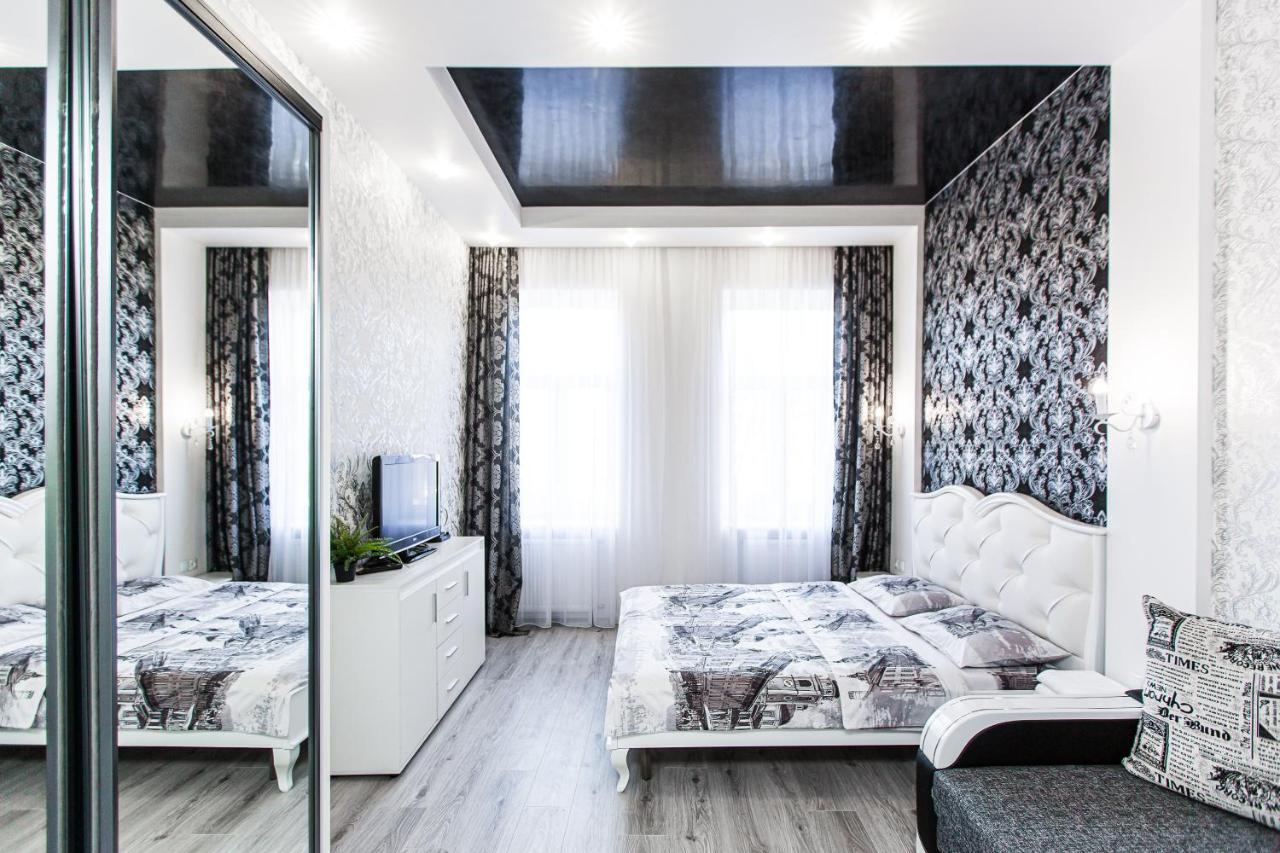 Однокомнатная Форум-Центр Apartment Lviv Ngoại thất bức ảnh
