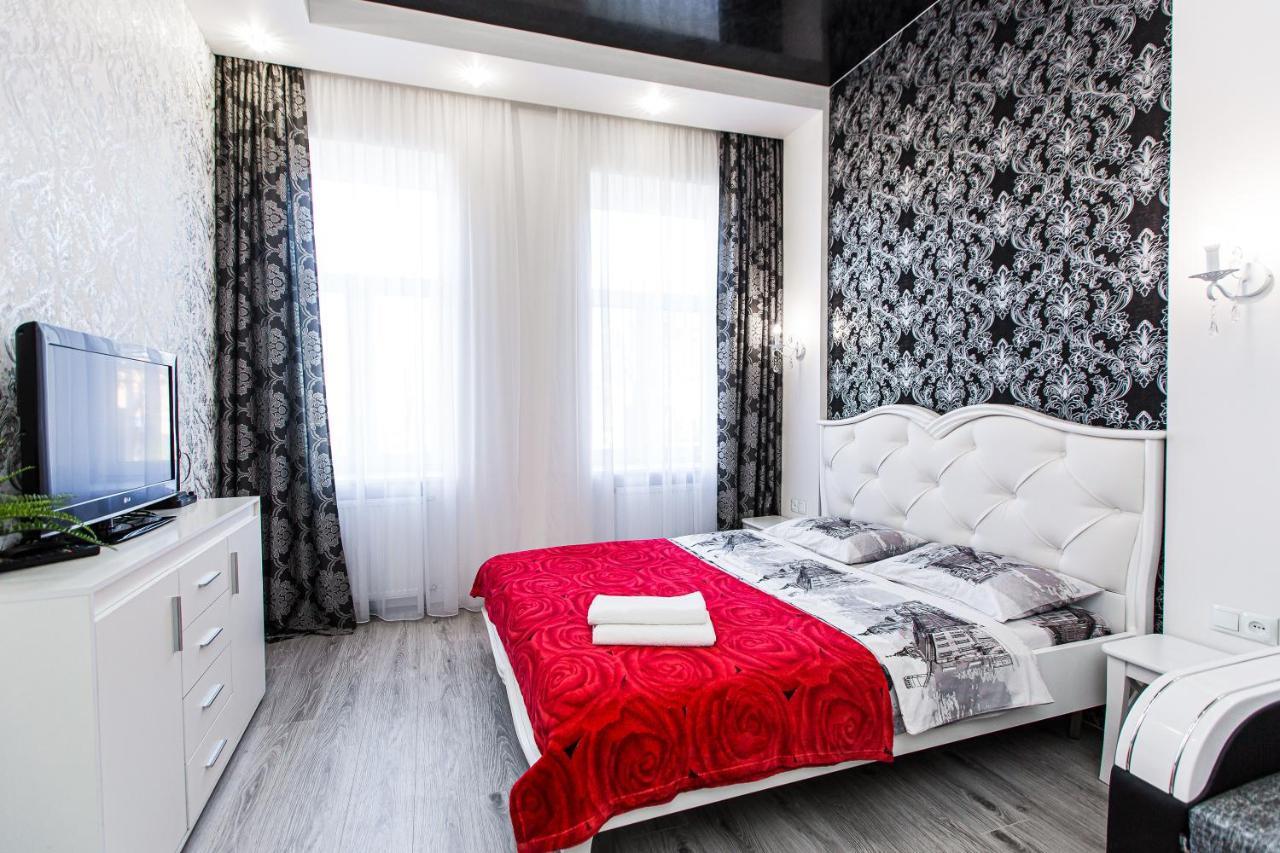 Однокомнатная Форум-Центр Apartment Lviv Ngoại thất bức ảnh